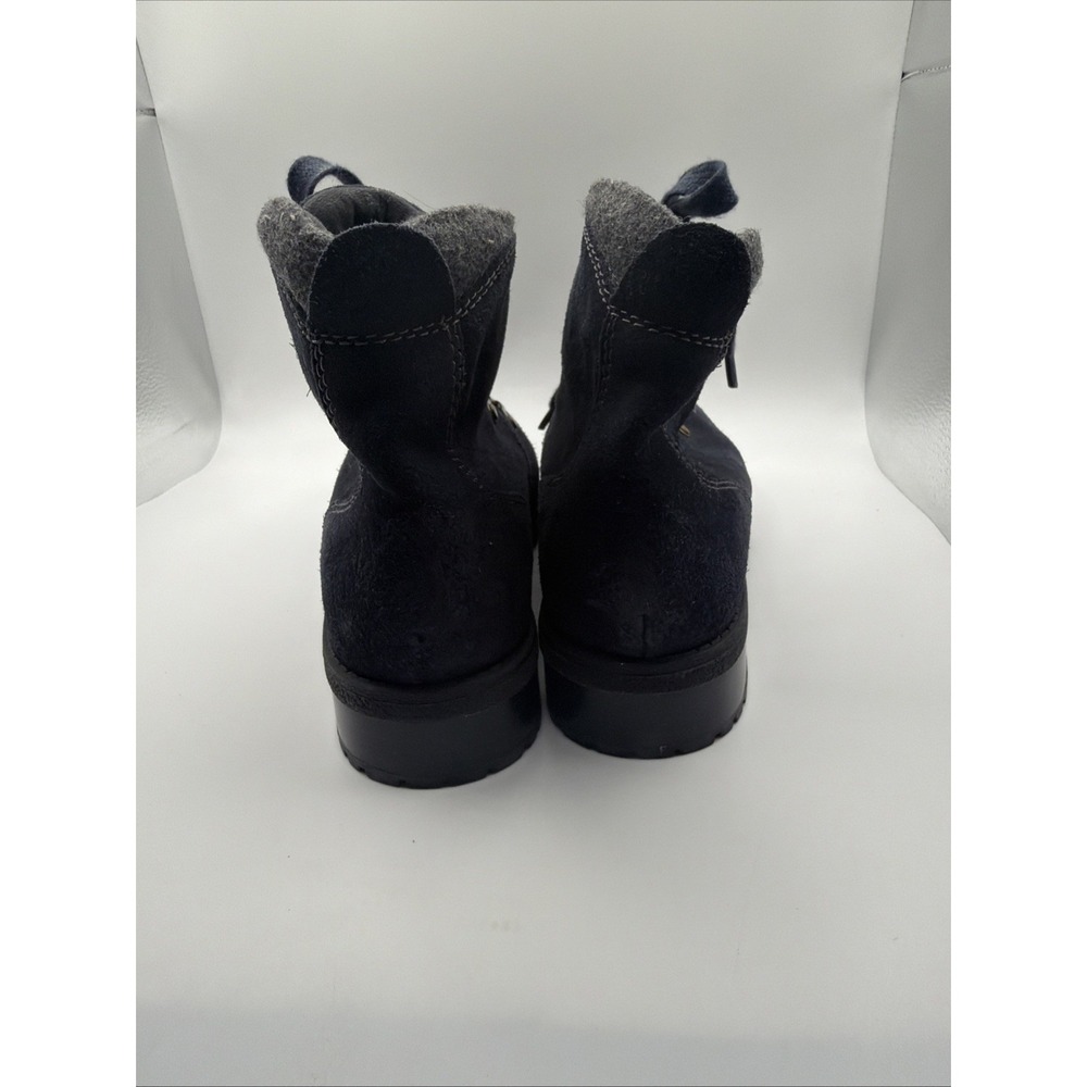 Clarks Navy Suede Lace Up Ankle Boots Gray Knit Lined Lug Sole Women's Size 7.5 - Picture 6 of 8